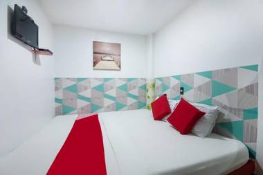 Vaccinated Staff - OYO 774 Havprins Building