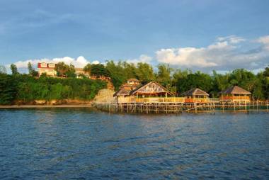 Silangang Nayon Park and Restaurant