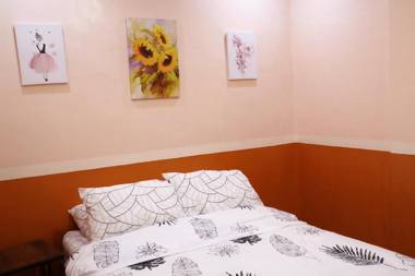 Little Nena's Hometel