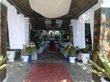 Mel Sols Inn and Resort