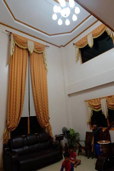 The Orange House - Vigan Villa