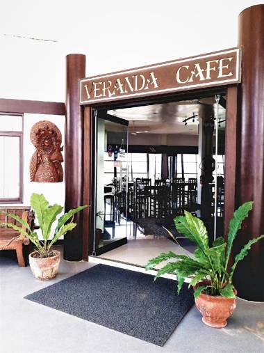 Veranda Suites and Restaurant