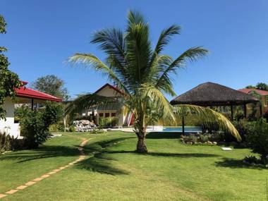 Strutz Art Garden Resort