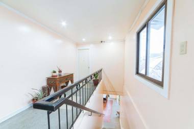 RedDoorz @ N Roldan Street