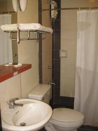 One Lourdes Dormitel