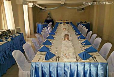 Regatta Hotel