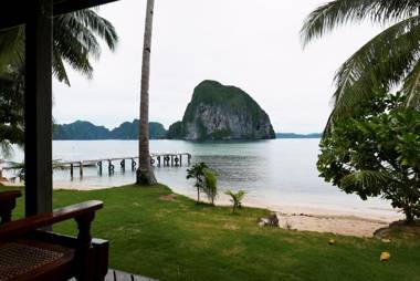 Dolarog Beach Resort