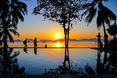 Doublegem Beach Resort and Hotel