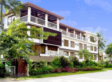Doublegem Beach Resort and Hotel
