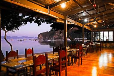 Doublegem Beach Resort and Hotel