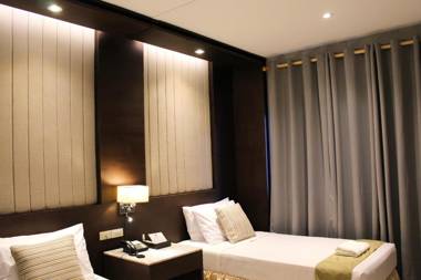 Dumaguete Royal Suite Inn