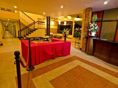 Camp Holiday Resort & Recreation Area