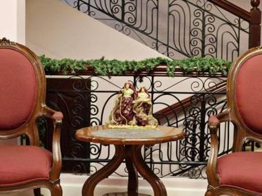 Casa Leticia Business Inn