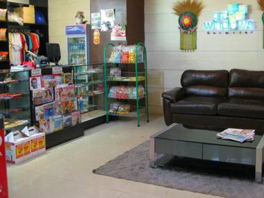 Vaccinated Staff - Capital O 826 Green Windows Dormitel