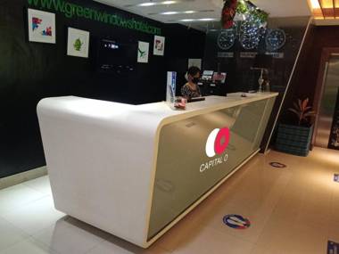 Vaccinated Staff - Capital O 826 Green Windows Dormitel