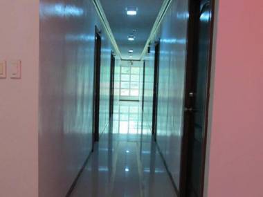 Princess Perrine Suites