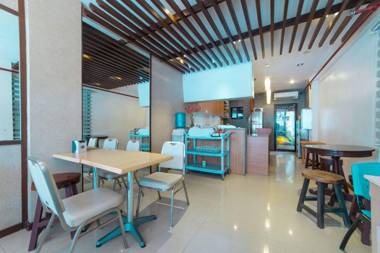 RedDoorz Plus @ Poblacion District Davao