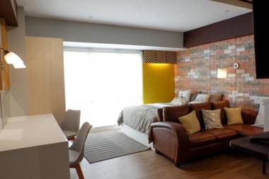 New Cozy Studio Unit w/Wifi&Netflix @Abreeza(1103)