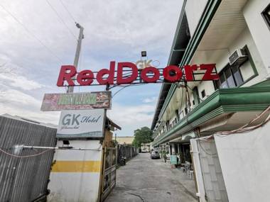 RedDoorz near Damosa Lanang Davao