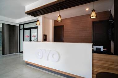 OYO 641 Traveller's Inn Matina Pangi