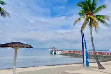 Crusoe Cabins Costa Azalea