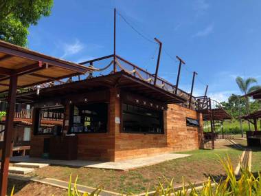 Crusoe Cabins Costa Azalea