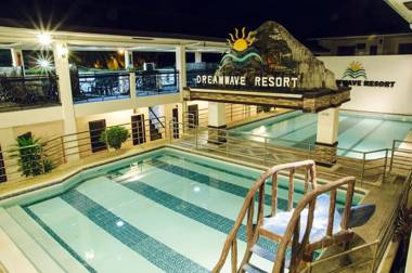 Dreamwave Resort Laguna