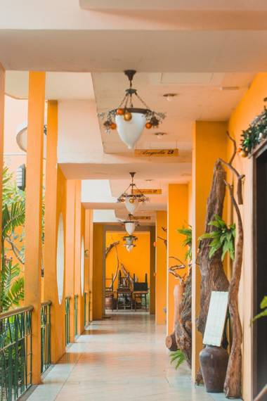 Country Village Hotel