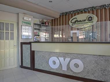 OYO 584 Grace Residence Hall (Vaccinated Staff)