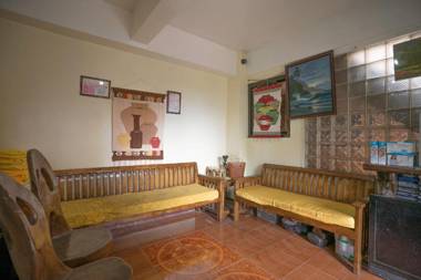 OYO 760 Tiptop Vacation Homes