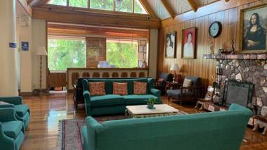 Villa Silvina Hotel and Restaurant