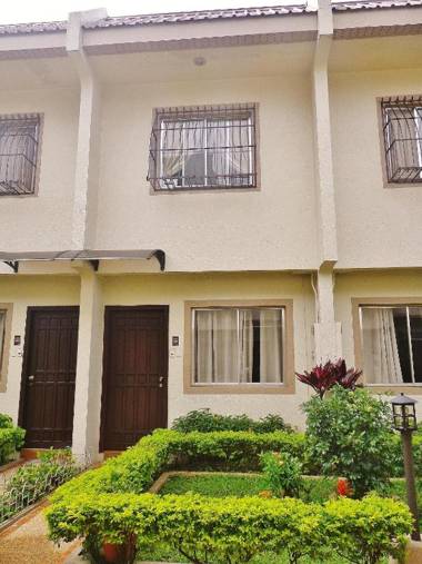 Baguio Holiday Villas