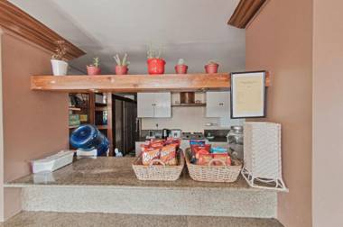 ELMAR CABIN - The Half House