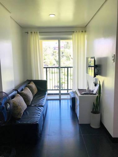 Jjcozy Condo at Central Apartment