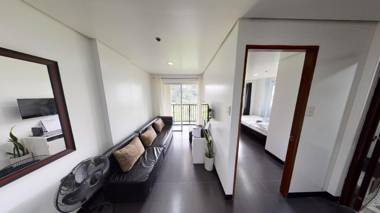 Jjcozy Condo at Central Apartment