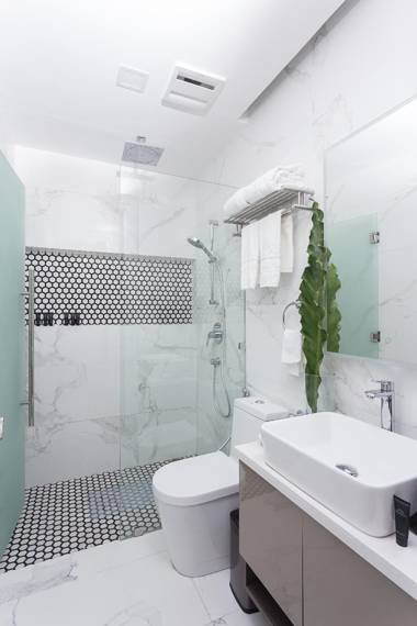 Stonehill Suites
