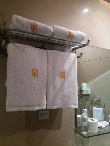 Fields Walking Street Hotel