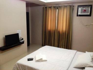Hidden Pearl Hotel (Janus Luxury Suites)