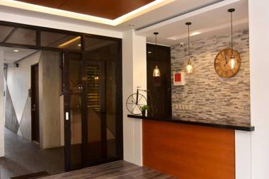 Andeo Suites