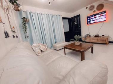 Cozy Themed 2BR TownHouse - Angeles Clark PH - TheRichPlacePh 1