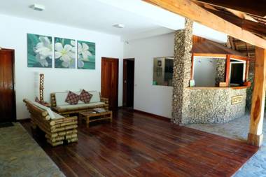 Tepanee Beach Resort