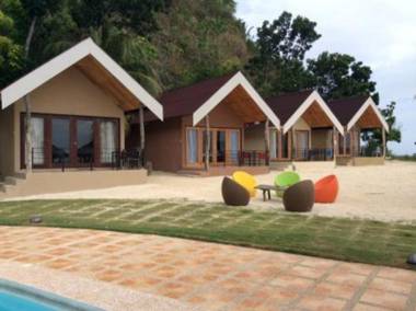 Cebu Club Fort Med Resort