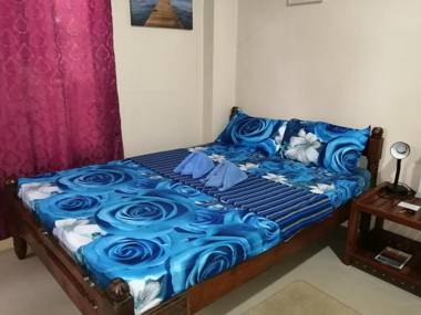 Nomad's Lodge 1. Walk to the beach & restaurants. 