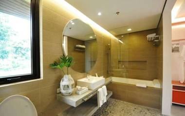 1 BR Villa Suite at Astoria Palawan & Waterpark