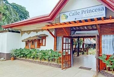 RedDoorz @ Calle Princesa Guest House Palawan