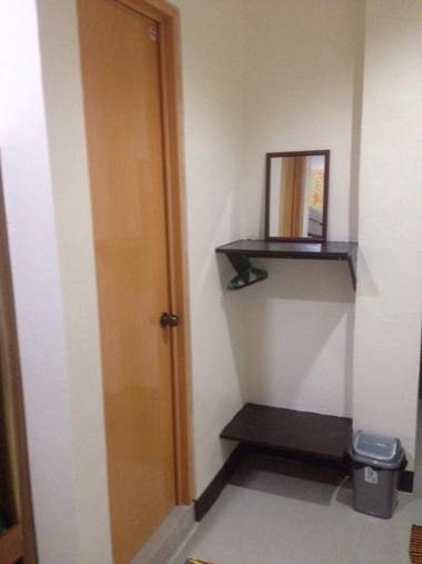 Lolo Bob's Bed And Breakfast