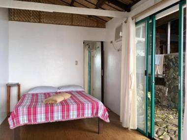 Villa Milagros Dive Inn Anilao Duplex Villa