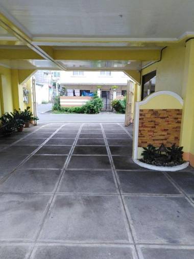 RedDoorz near SM Batangas City