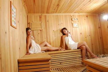 Holiday Spa Hotel