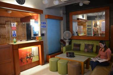 La Gloria Residence Inn